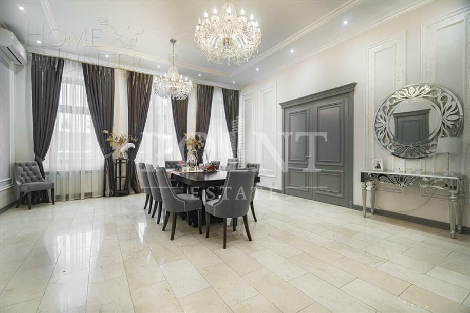 2-этажный коттедж 1 381 м² с отделкой