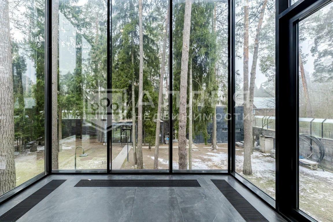 2-этажный коттедж 680 м² с отделкой