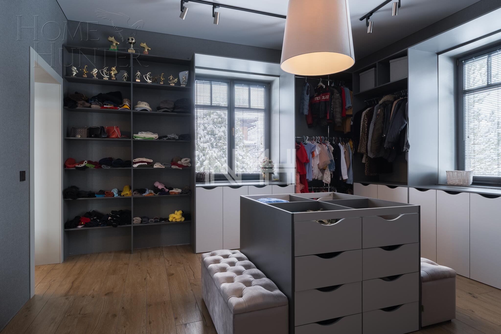 2-этажный коттедж 700 м² с отделкой