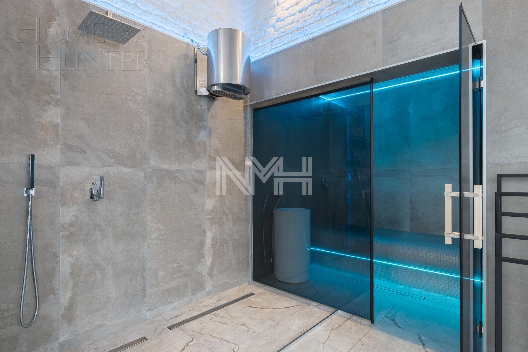 2-этажный коттедж 700 м² с отделкой
