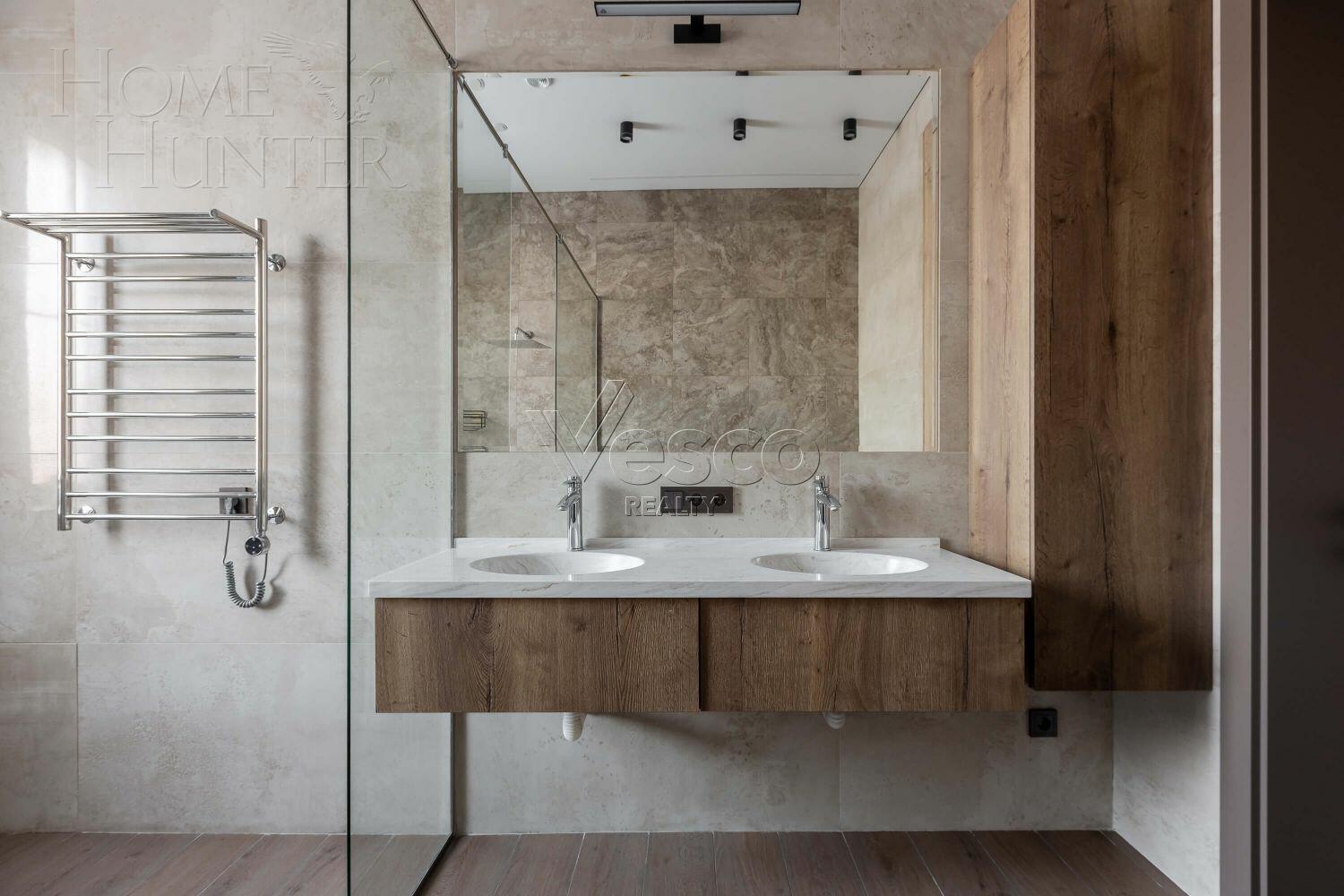 1-этажный коттедж 350 м² с отделкой