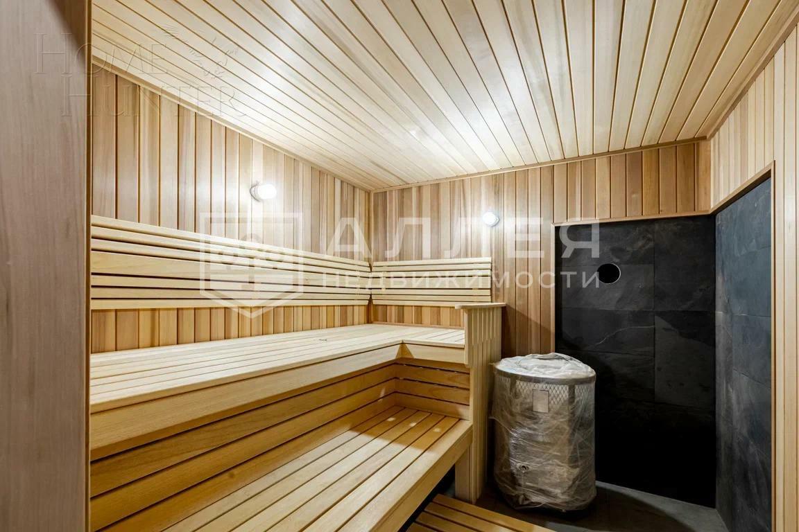 2-этажный коттедж 680 м² с отделкой