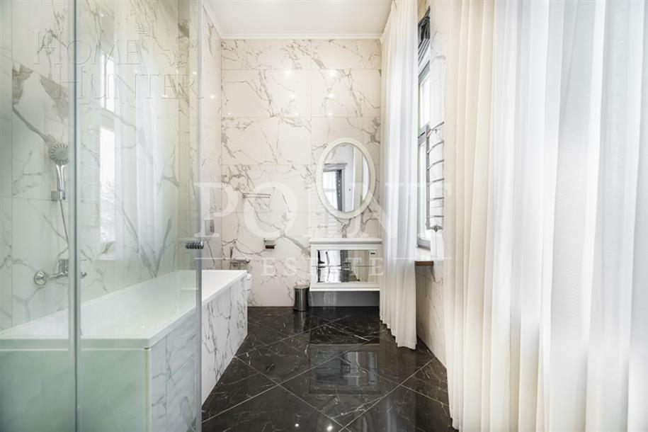 2-этажный коттедж 1 381 м² с отделкой