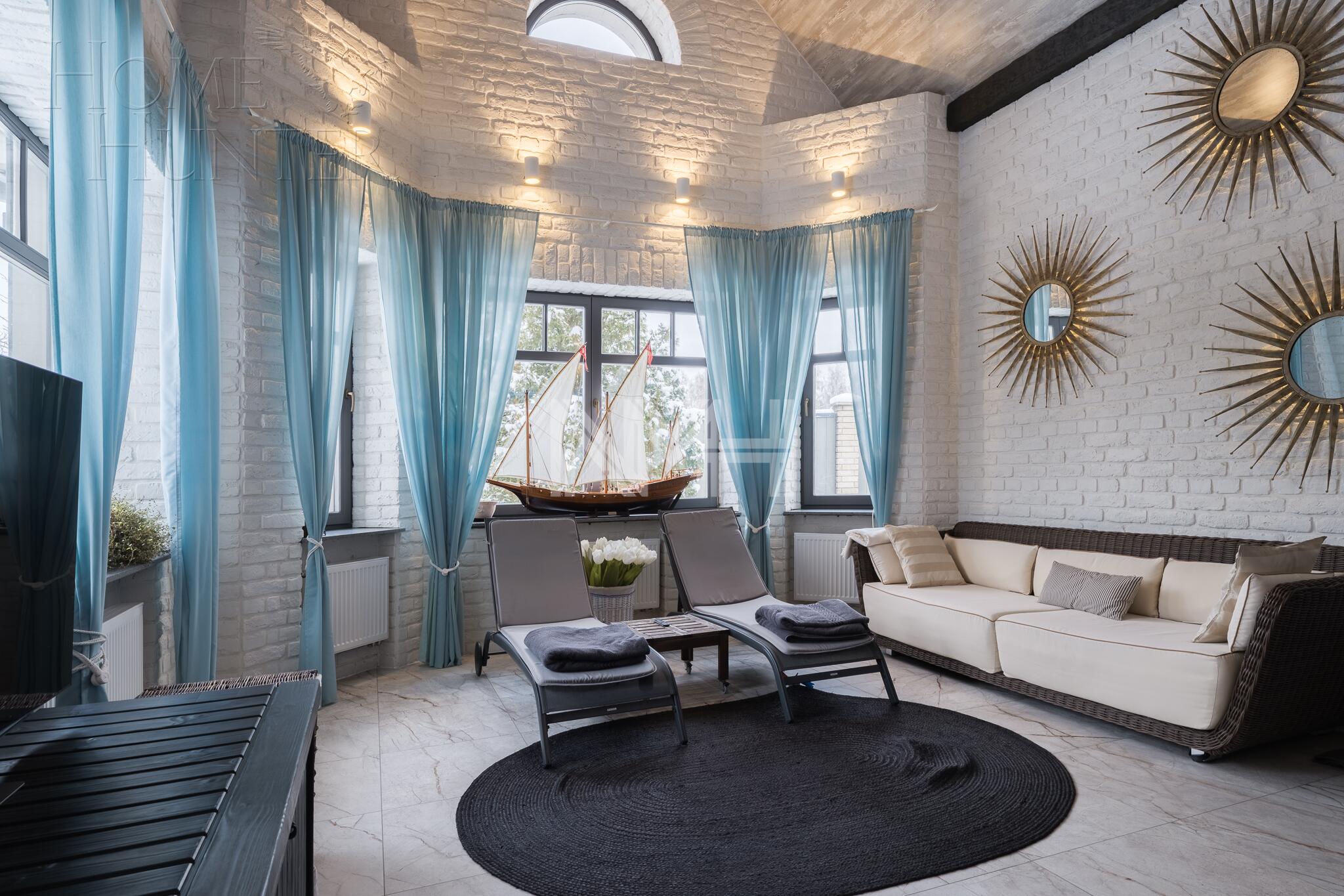 2-этажный коттедж 700 м² с отделкой
