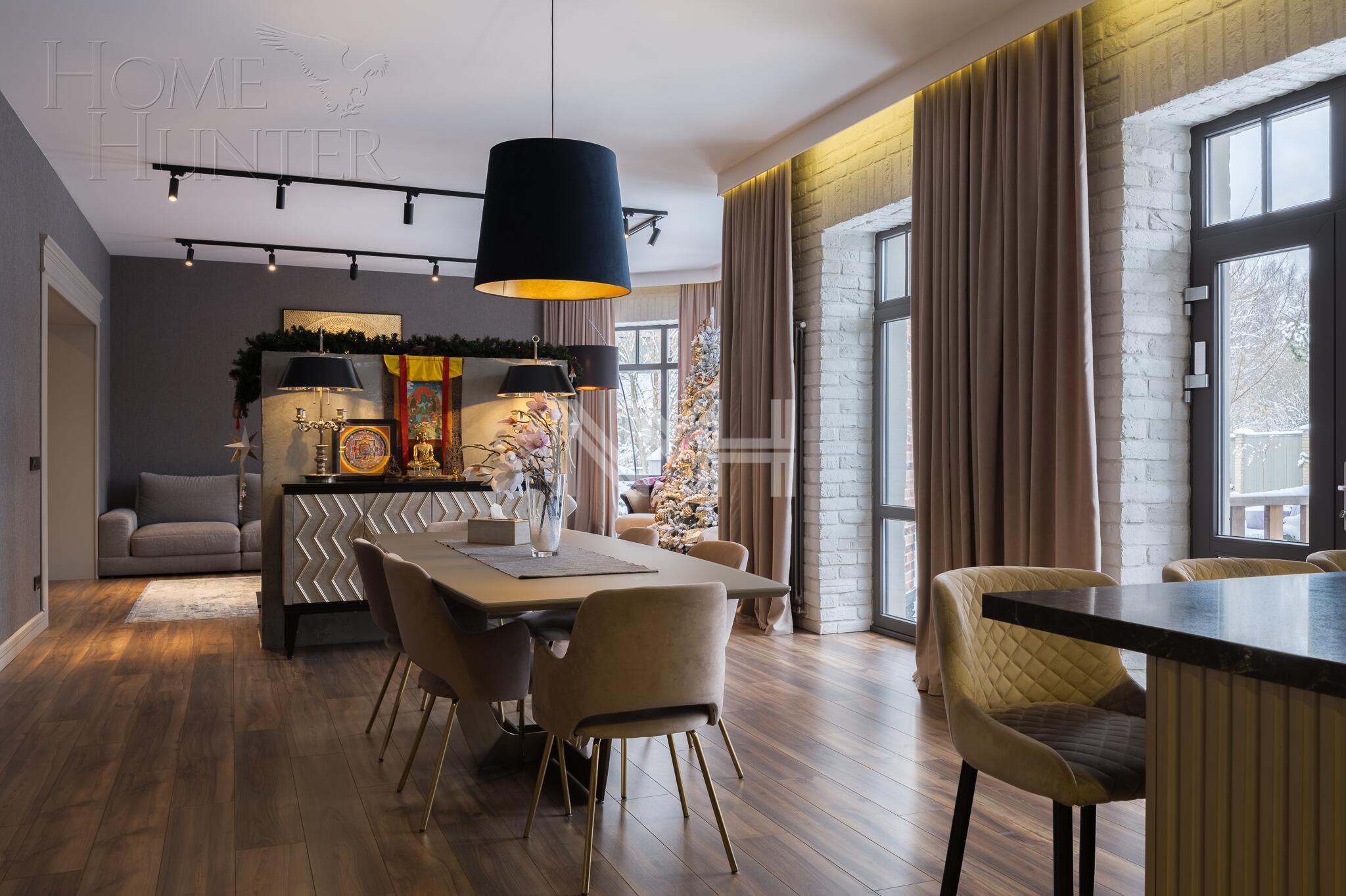2-этажный коттедж 700 м² с отделкой