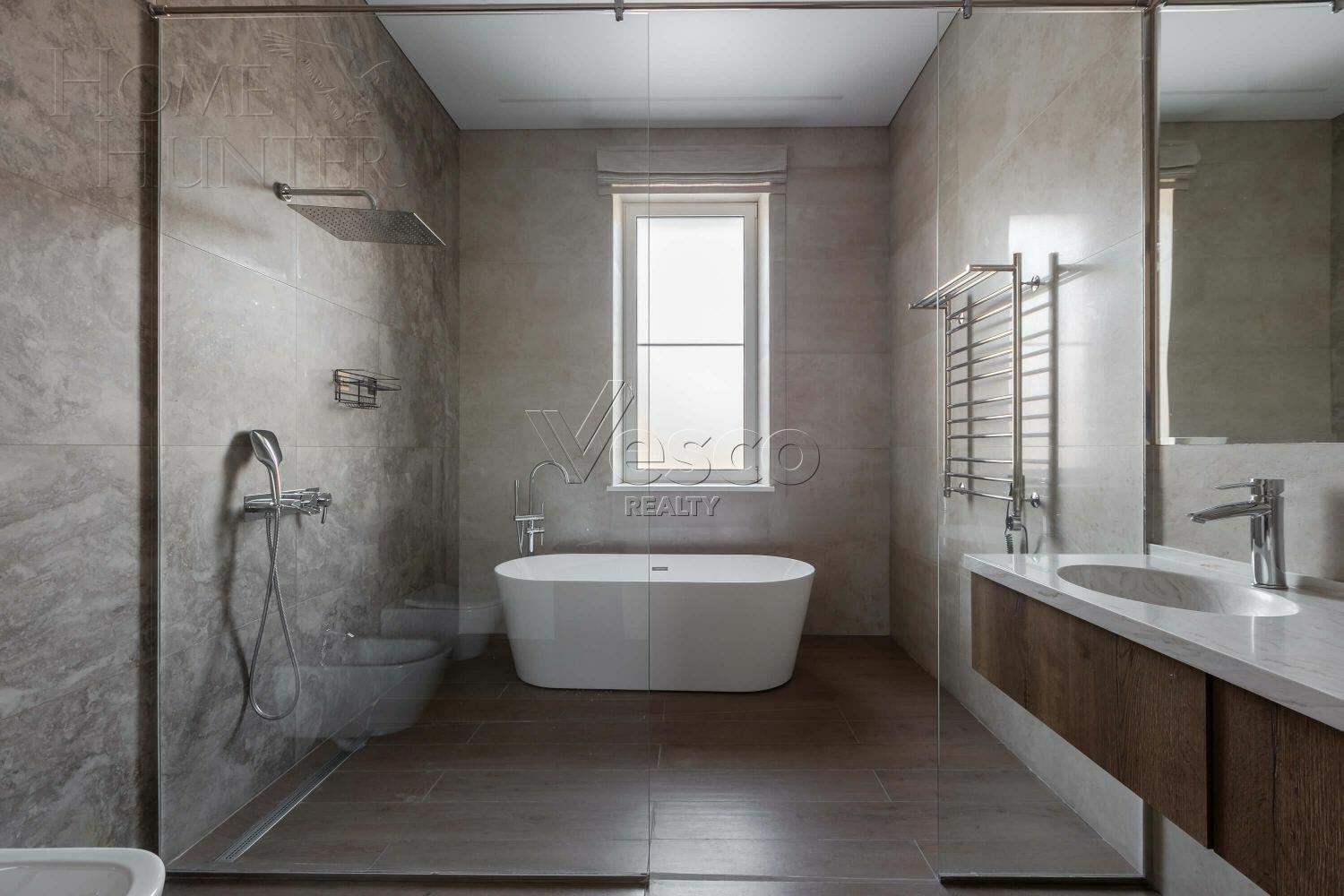 1-этажный коттедж 350 м² с отделкой