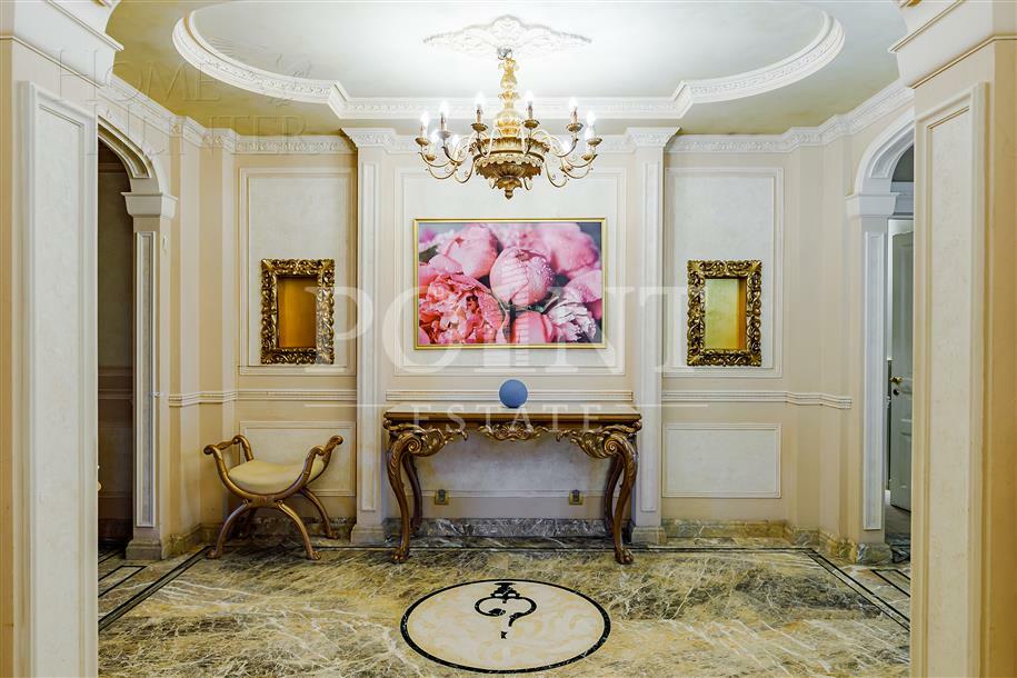 5-КОМН. КВАРТИРА С ОТДЕЛКОЙ 252.5 М² НА 3 ЭТАЖЕ