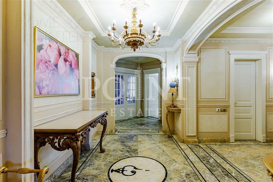 5-КОМН. КВАРТИРА С ОТДЕЛКОЙ 252.5 М² НА 3 ЭТАЖЕ