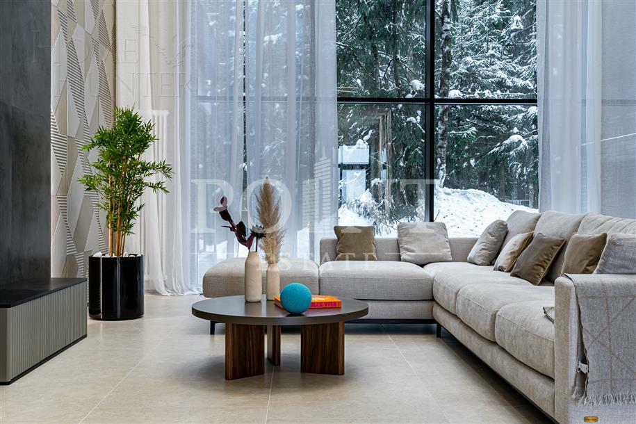 2-этажный коттедж 720 м² с отделкой