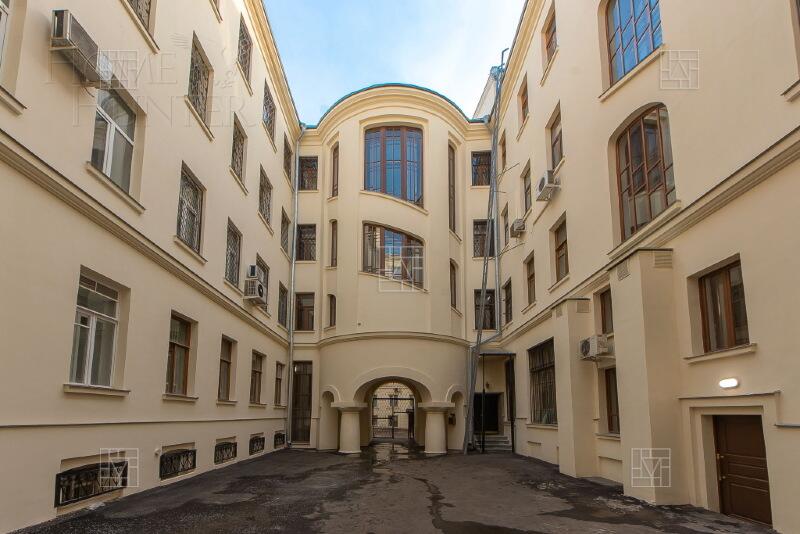 5-КОМН. КВАРТИРА С ОТДЕЛКОЙ 176 М² НА 4 ЭТАЖЕ