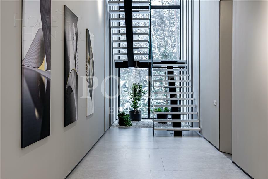 2-этажный коттедж 720 м² с отделкой