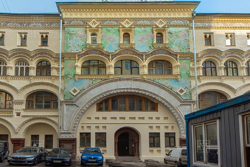 5-КОМН. КВАРТИРА С ОТДЕЛКОЙ 176 М² НА 4 ЭТАЖЕ