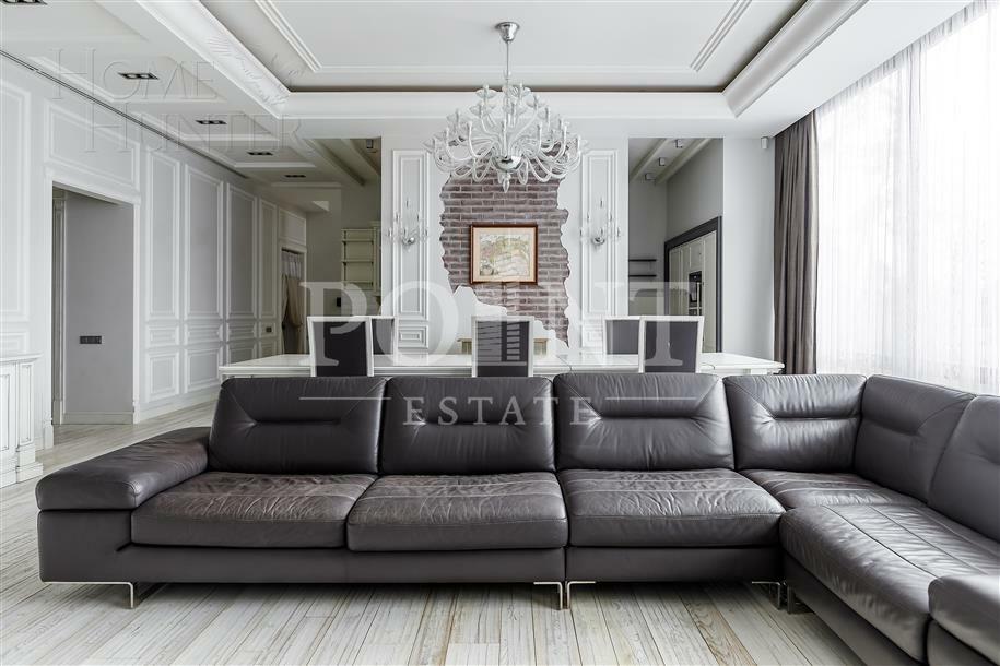 3-этажный таунхаус 430 м² с отделкой