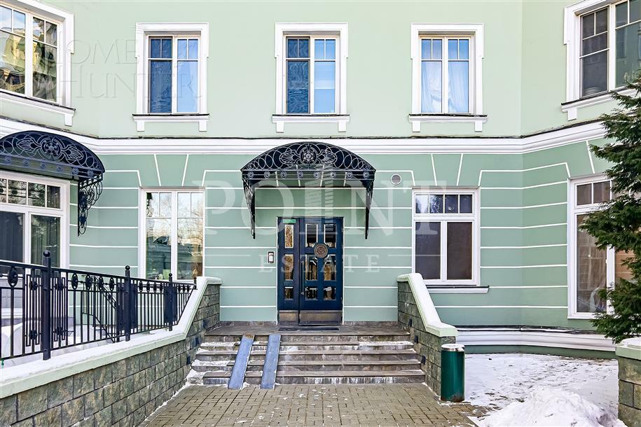 5-КОМН. КВАРТИРА С ОТДЕЛКОЙ 252.5 М² НА 3 ЭТАЖЕ