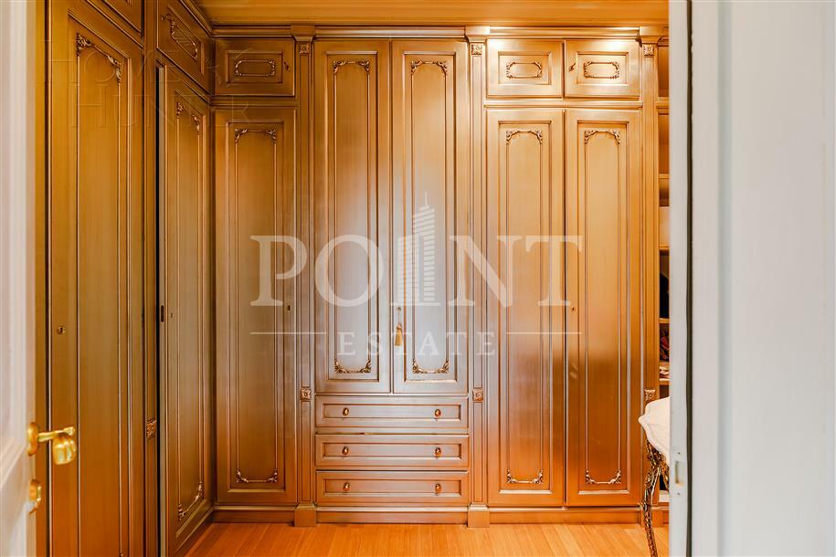 5-КОМН. КВАРТИРА С ОТДЕЛКОЙ 252.5 М² НА 3 ЭТАЖЕ