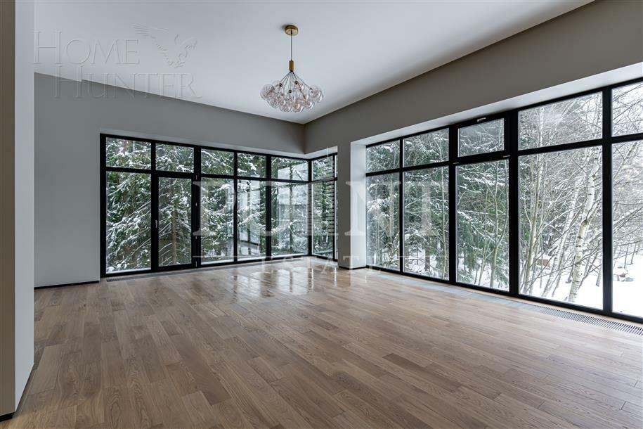 2-этажный коттедж 720 м² с отделкой