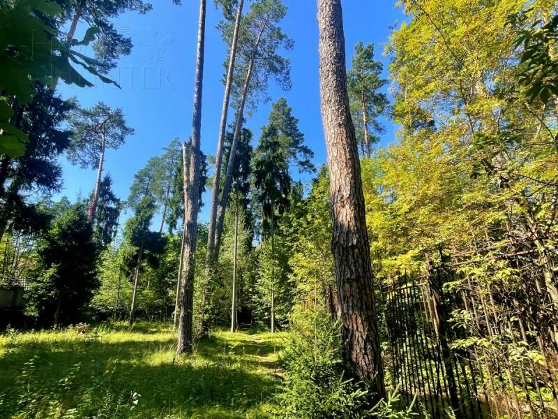 Участок 24 сот. в охраняемом поселке