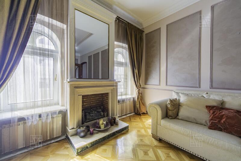 5-КОМН. КВАРТИРА С ОТДЕЛКОЙ 176 М² НА 4 ЭТАЖЕ