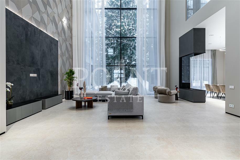 2-этажный коттедж 720 м² с отделкой