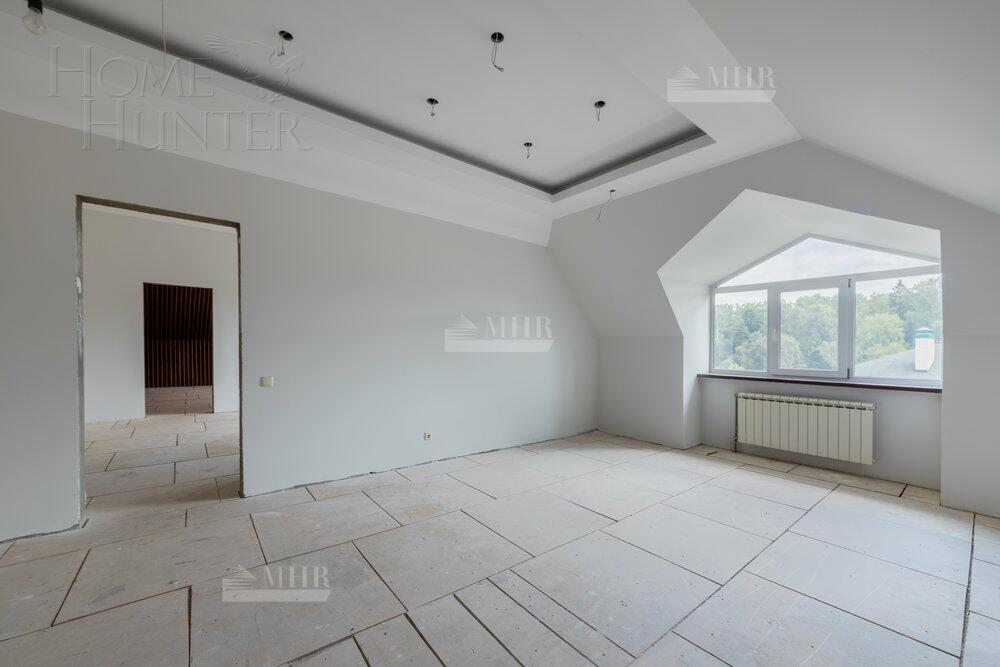 2-этажный коттедж 1 000 м² с отделкой