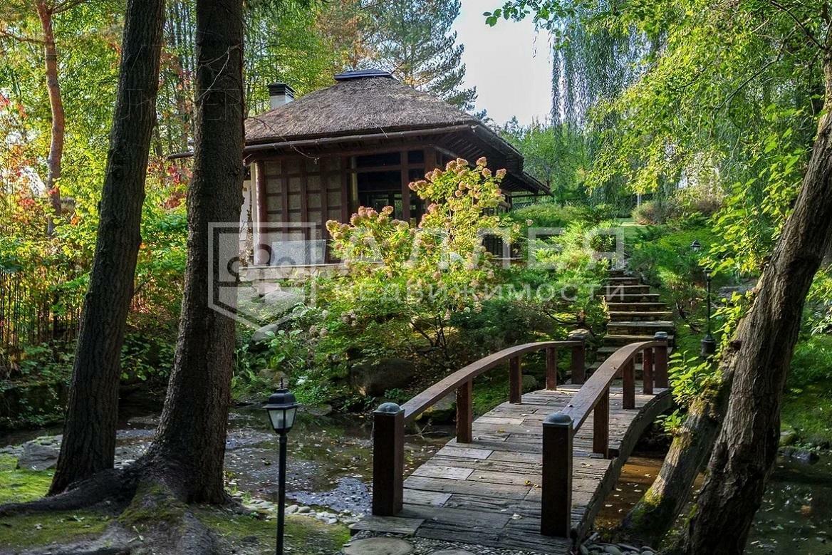 2-этажный коттедж 520 м² с отделкой