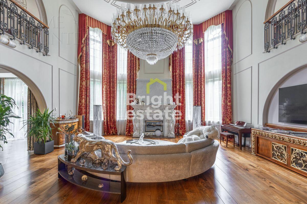 2-этажный коттедж 1 084 м² с отделкой