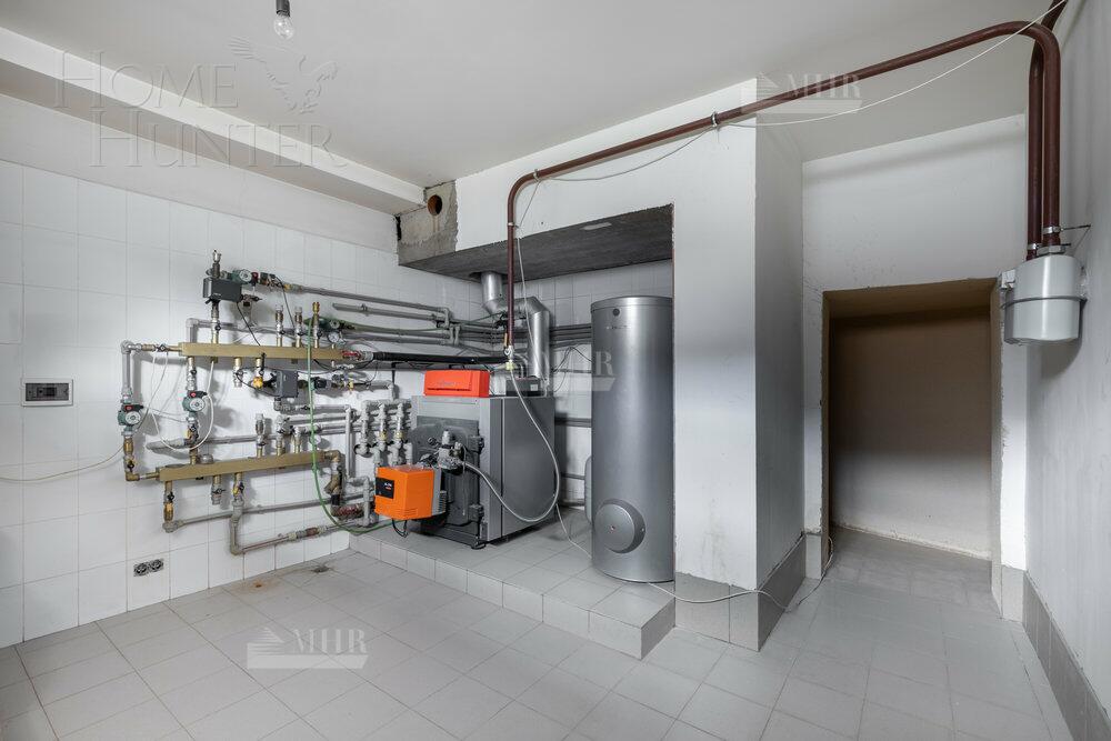 2-этажный коттедж 1 000 м² с отделкой