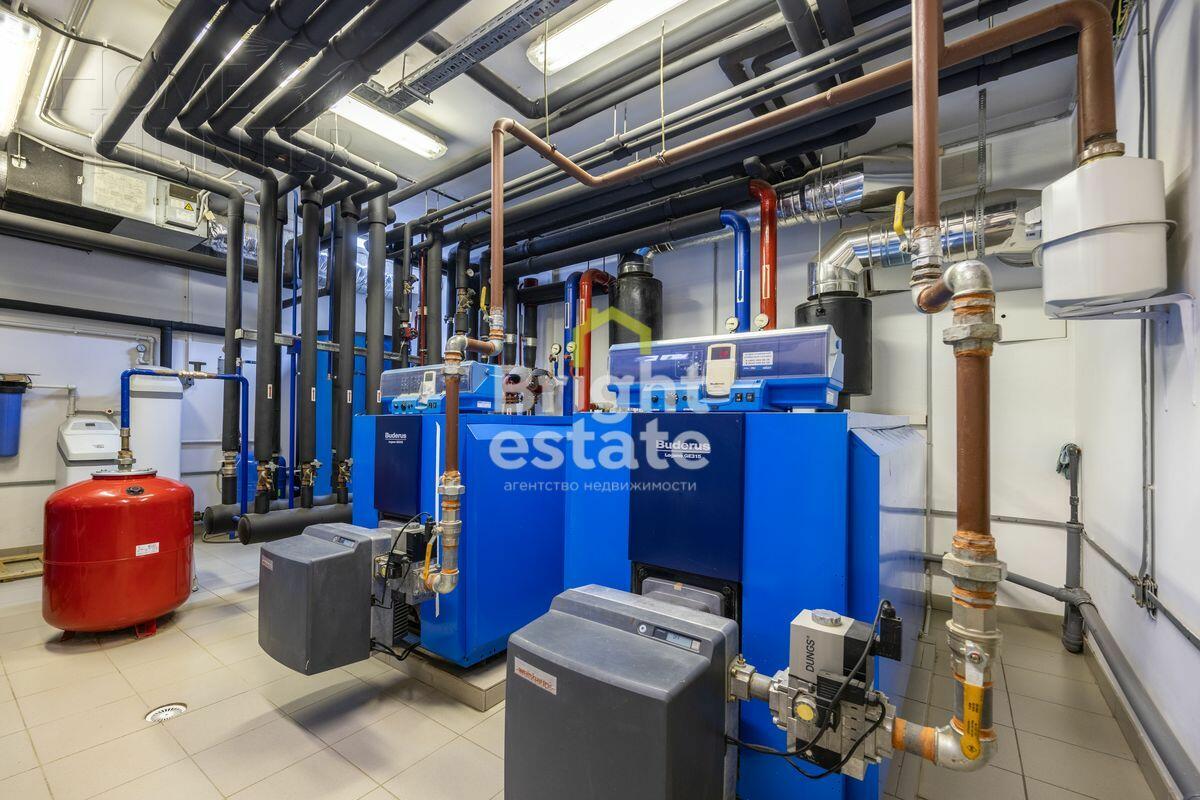 2-этажный коттедж 1 084 м² с отделкой