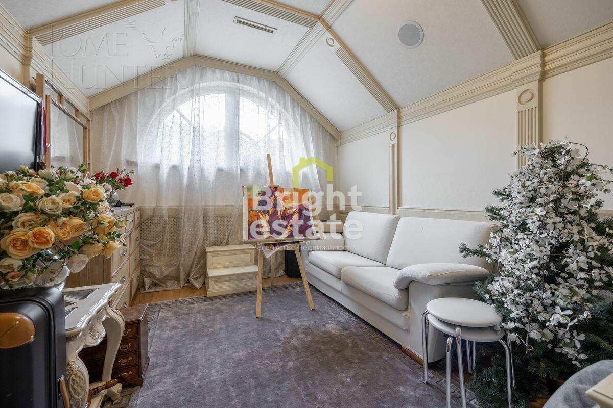 2-этажный коттедж 1 084 м² с отделкой