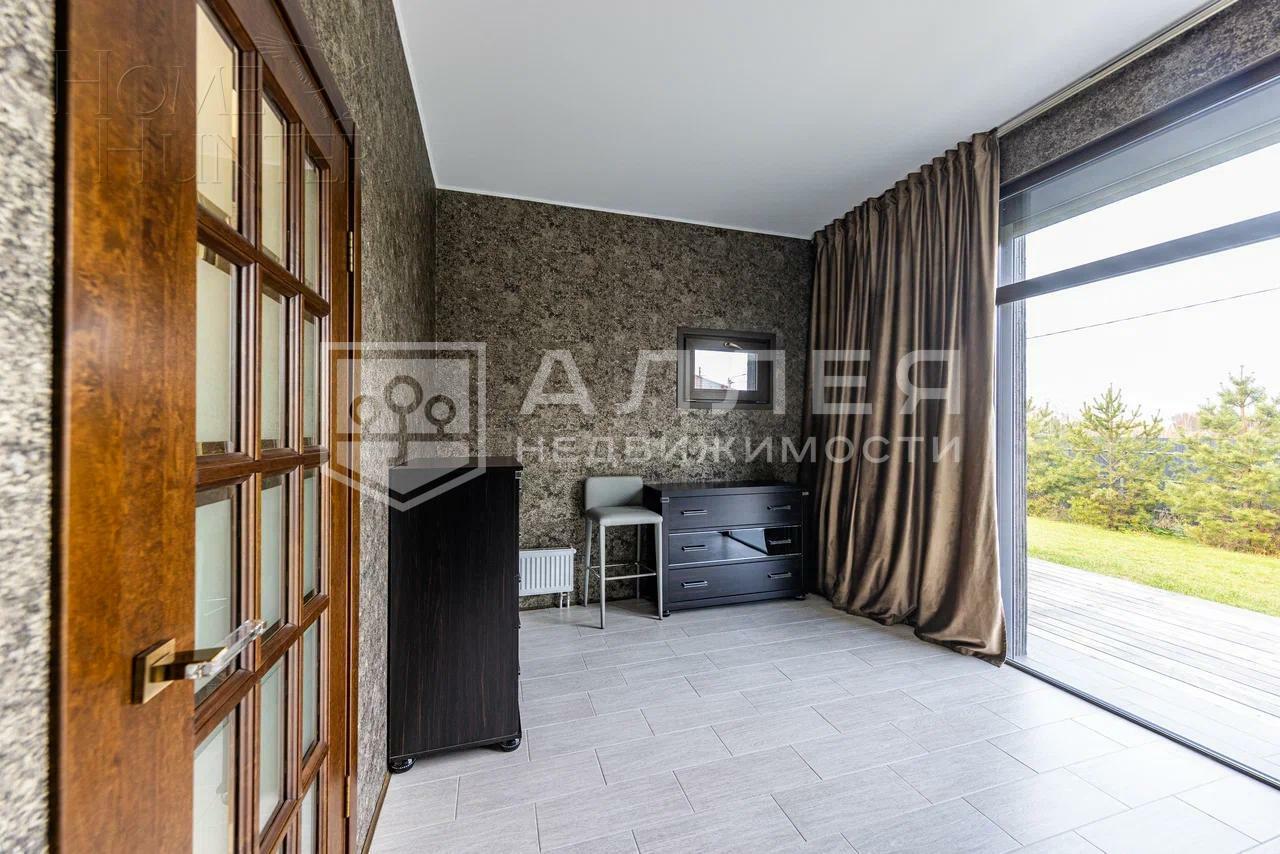 1-этажный коттедж 234 м² с отделкой