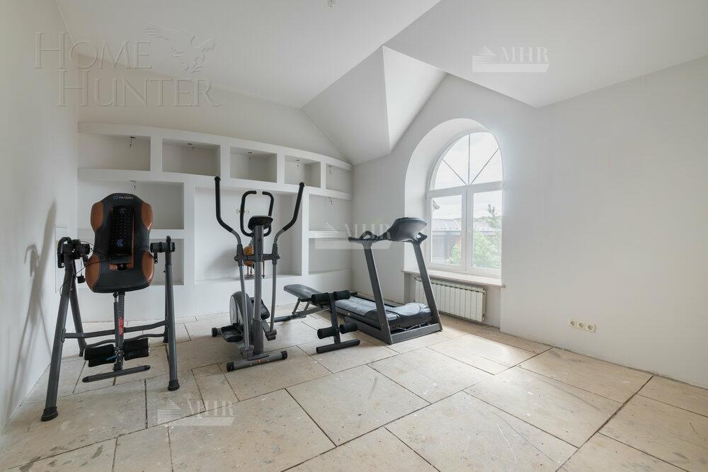 2-этажный коттедж 1 000 м² с отделкой