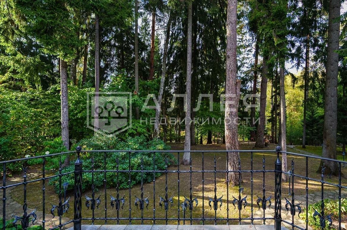 2-этажный коттедж 520 м² с отделкой