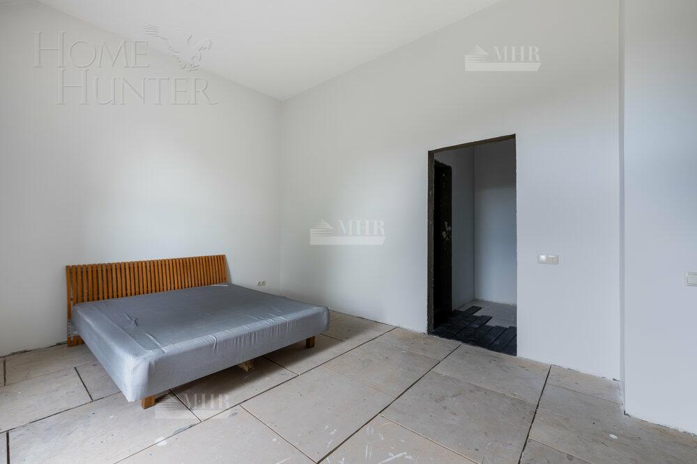 2-этажный коттедж 1 000 м² с отделкой