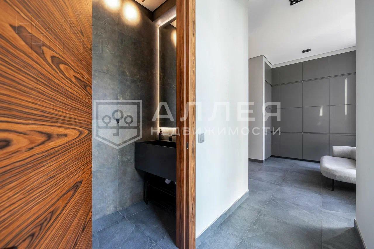 3-этажный таунхаус 274 м² с отделкой