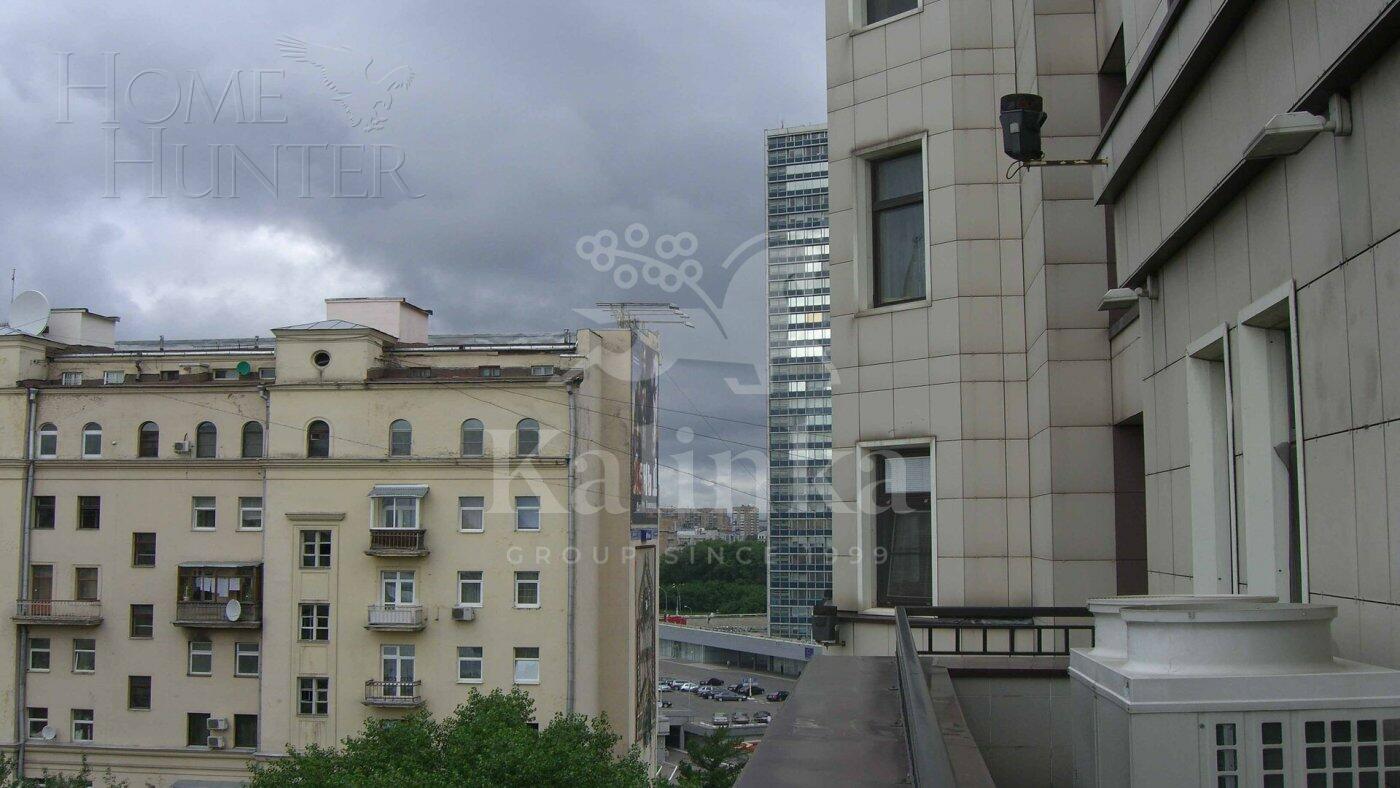 3-КОМН. КВАРТИРА С ОТДЕЛКОЙ 205 М² НА 10 ЭТАЖЕ