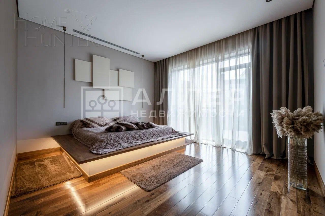 3-этажный таунхаус 274 м² с отделкой