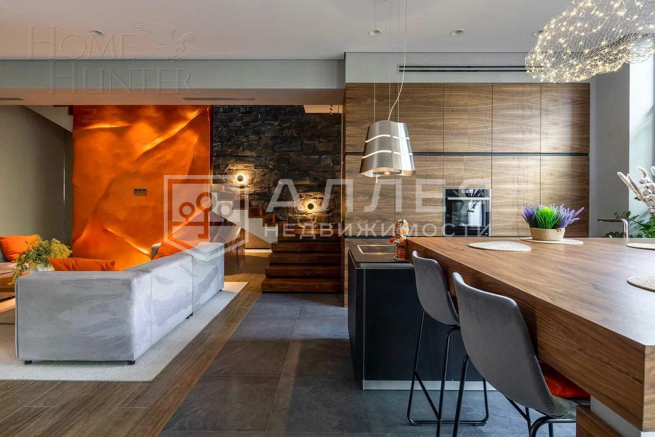 3-этажный таунхаус 274 м² с отделкой