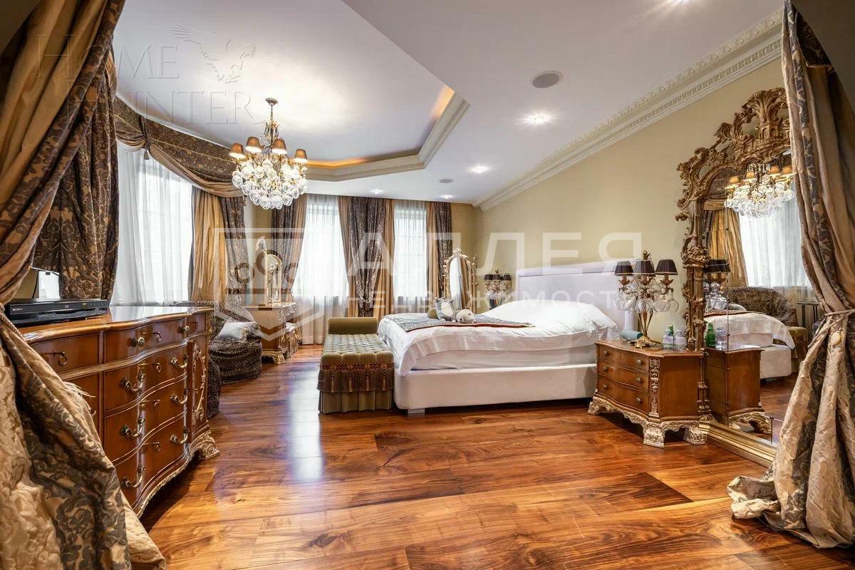 2-этажный коттедж 1 084 м² с отделкой