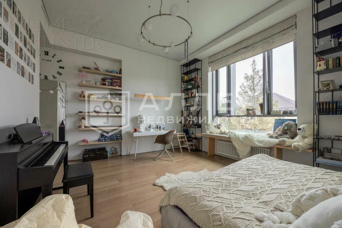 2-этажный коттедж 583.7 м² с отделкой