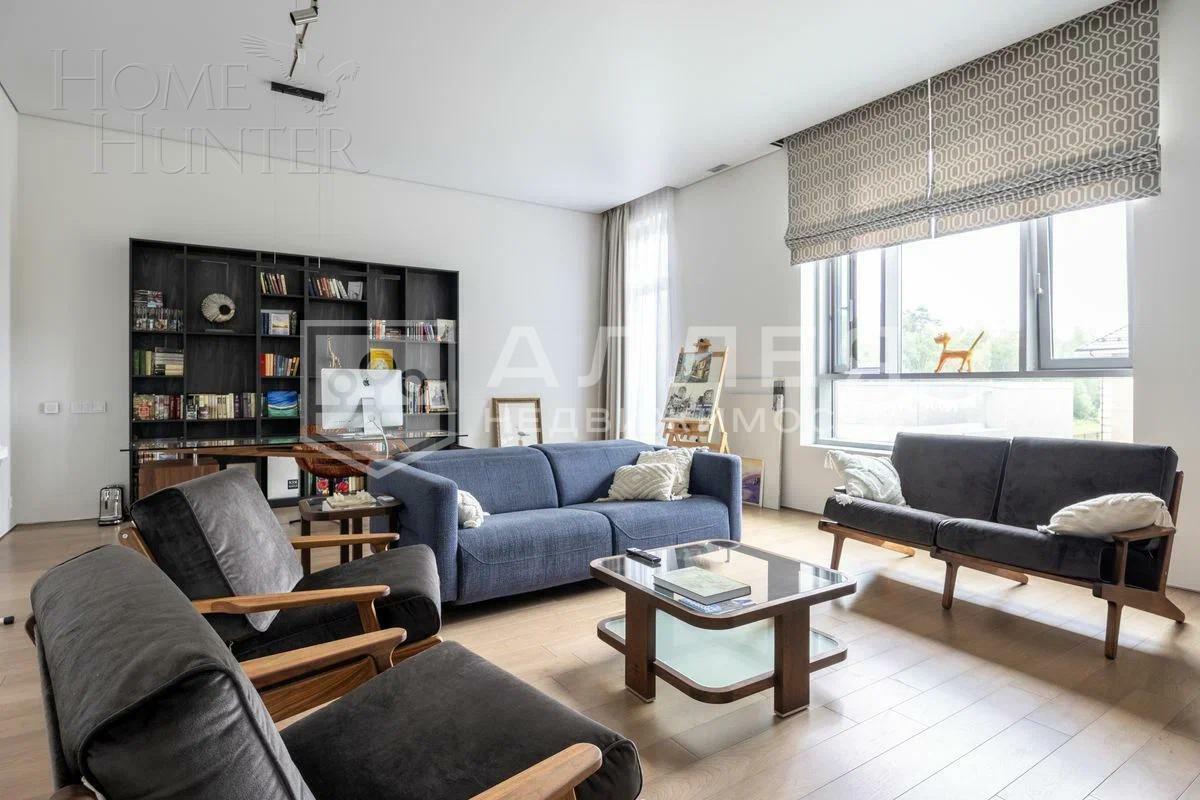 2-этажный коттедж 583.7 м² с отделкой