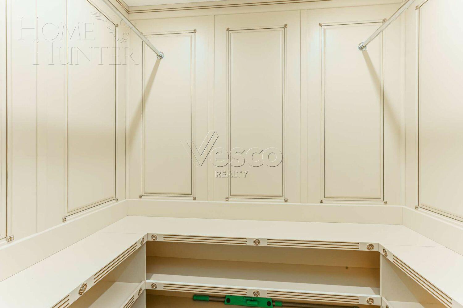 3-КОМН. КВАРТИРА С ОТДЕЛКОЙ 182.7 М² НА 2 ЭТАЖЕ