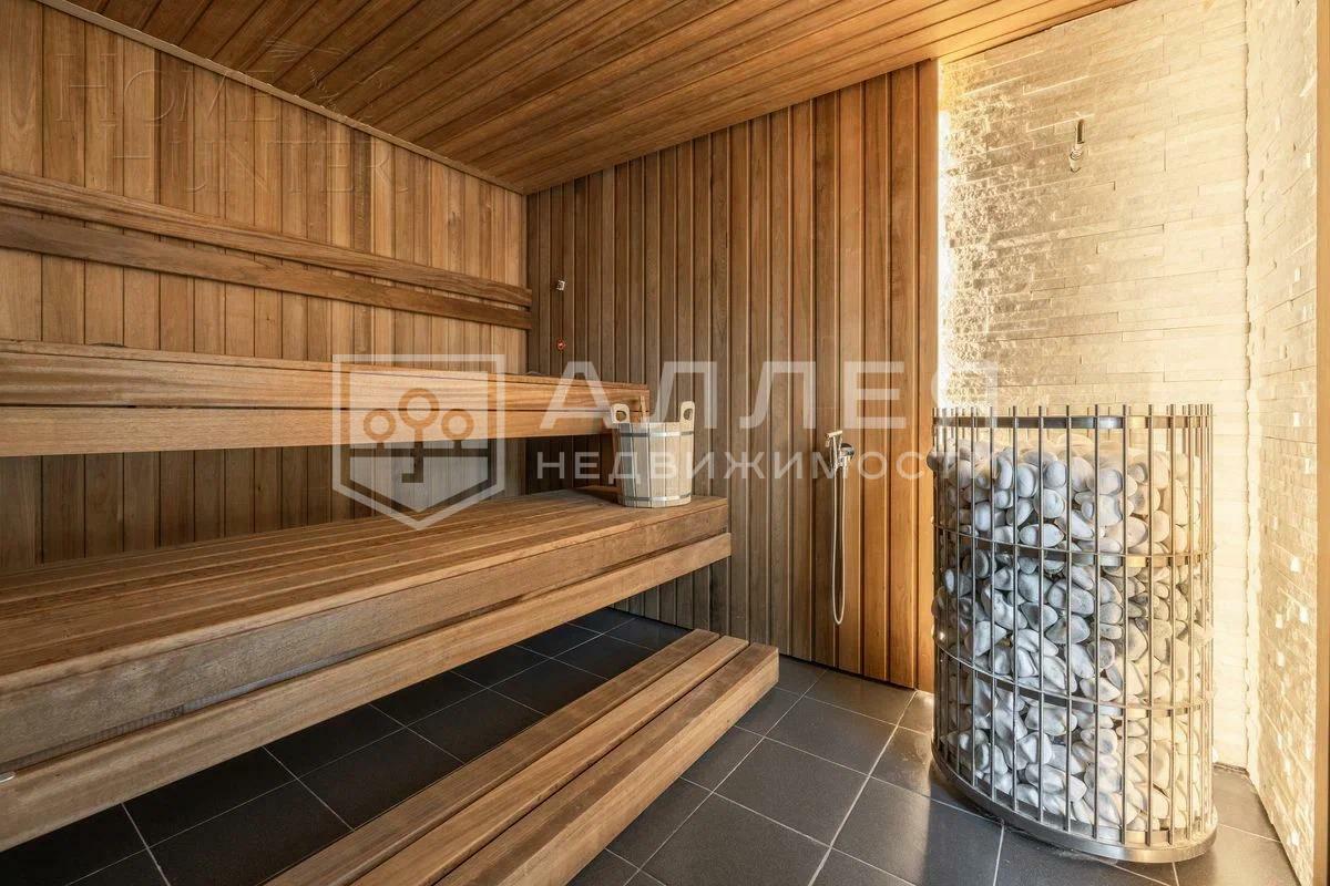 2-этажный коттедж 583.7 м² с отделкой