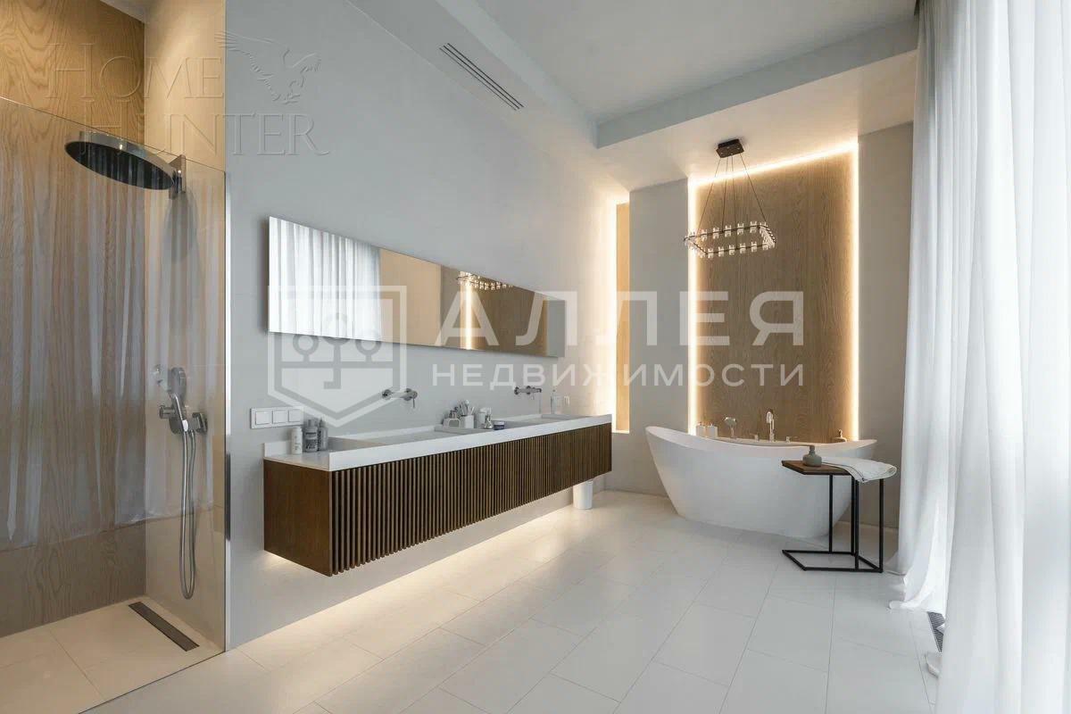 2-этажный коттедж 583.7 м² с отделкой