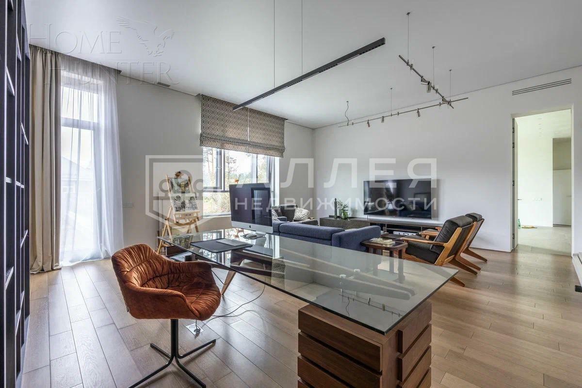 2-этажный коттедж 583.7 м² с отделкой