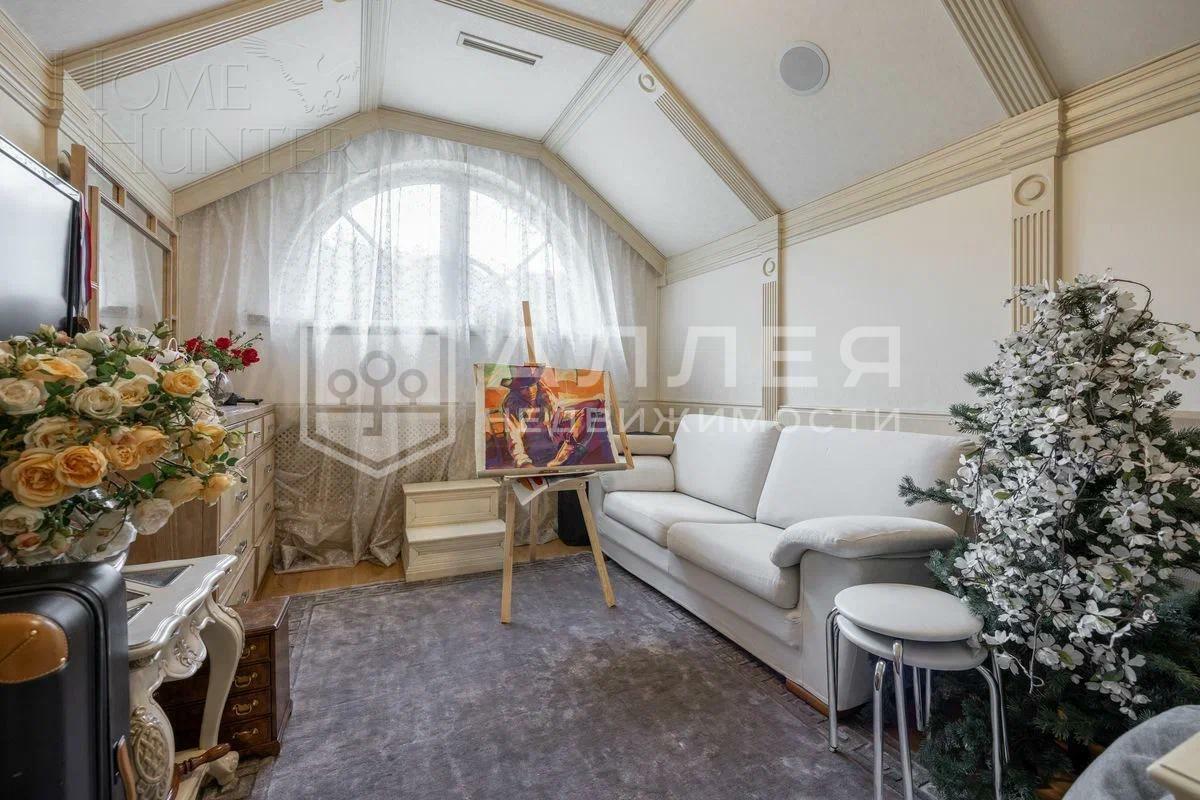 2-этажный коттедж 1 084 м² с отделкой