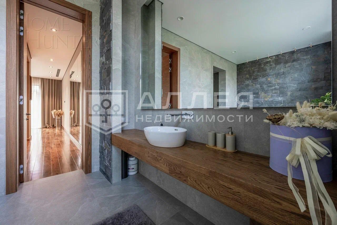 3-этажный таунхаус 274 м² с отделкой