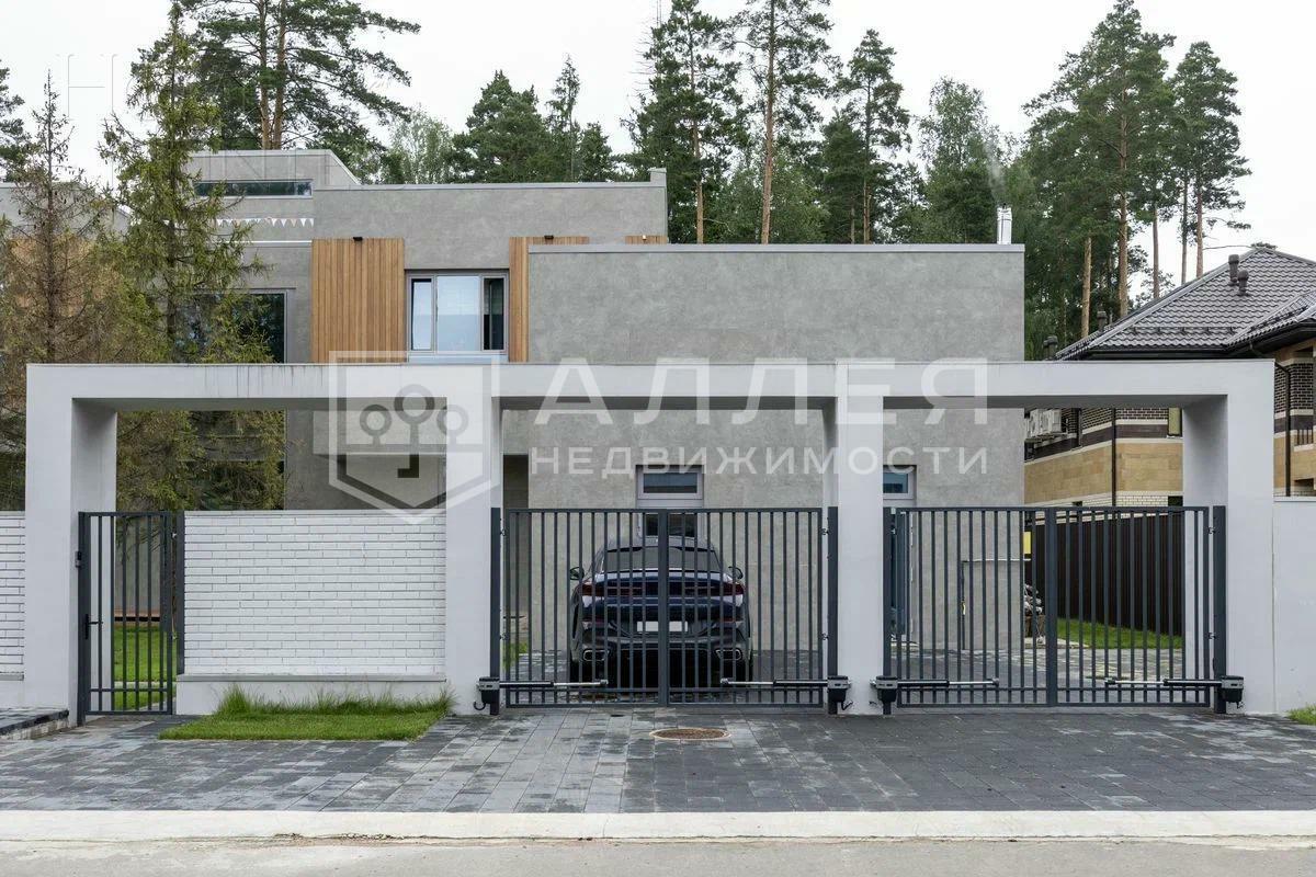 2-этажный коттедж 583.7 м² с отделкой