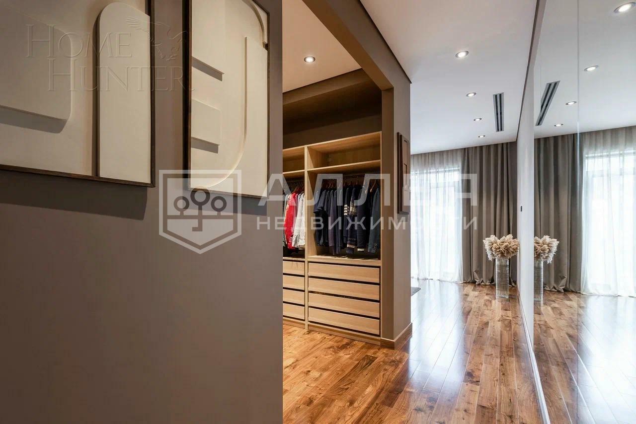 3-этажный таунхаус 274 м² с отделкой