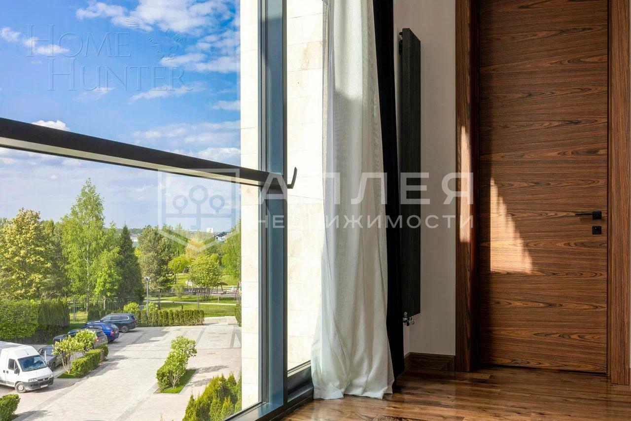 3-этажный таунхаус 274 м² с отделкой