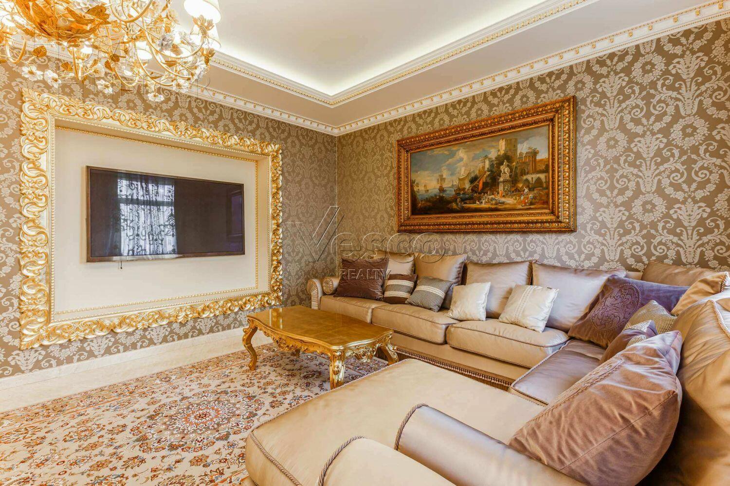 3-КОМН. КВАРТИРА С ОТДЕЛКОЙ 182.7 М² НА 2 ЭТАЖЕ